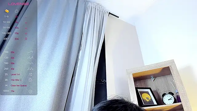 bloom_apple 现场XXX聊天