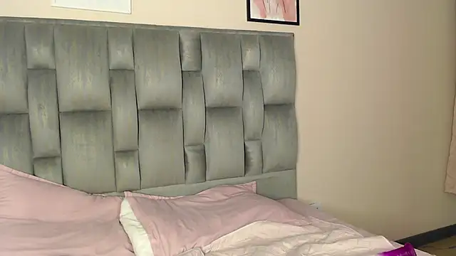 Živá chatovací místnost Zaaida_