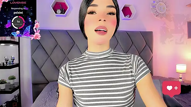 Amira_Ember – Live XXX-chat
