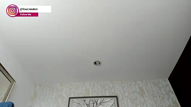 Lander_Cruz Pertunjukan Webcam