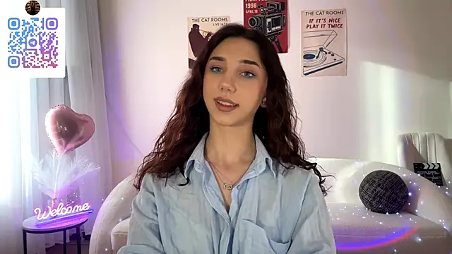 LinaMour Live XXX Chat