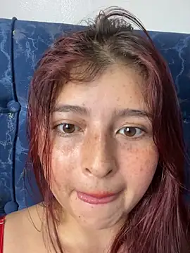 XXX chat uživo modela Xuxi_XXX