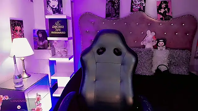 Megaan_Dolll webcam show