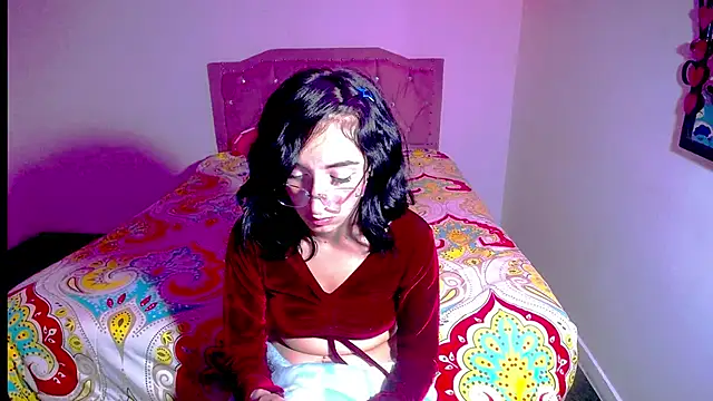 Chatroom XXX en direct de valeriikiss