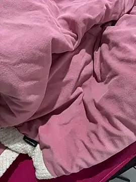 Blackpinkylips2025 Adlı Modelin Canlı XXX Sohbeti
