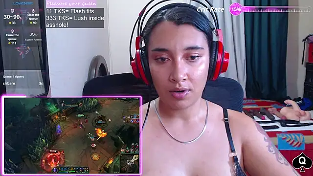 Robin_H00t_2's Live XXX Chat