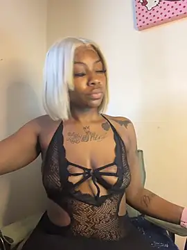 Cocochanel4567's Live XXX Chat