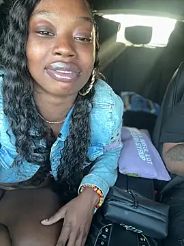 sevynsexysinss webcam show