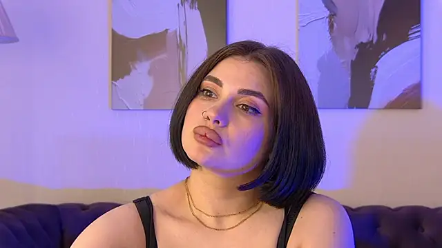 AdrianaToress – Naživo XXX chat