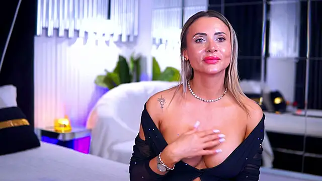 CelesteArden's Live XXX Chat