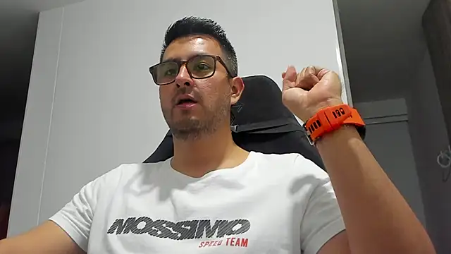 Show de LucaBorbon na webcam