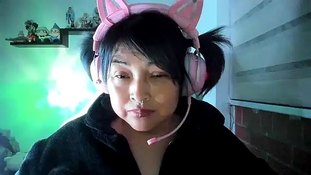 Shaddycute_ 라이브 XXX 채팅
