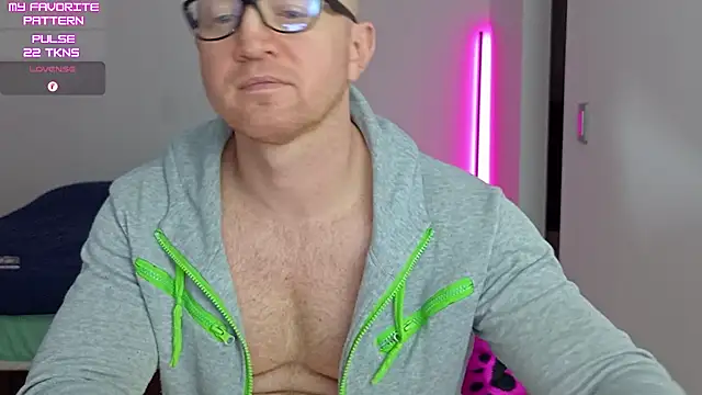Chat XXX en directo de kevintyler69