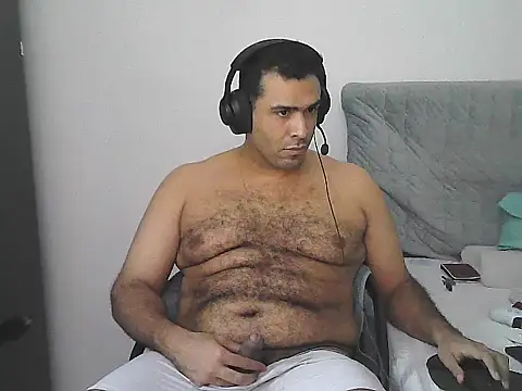 IronSideBear Chat XXX in diretta