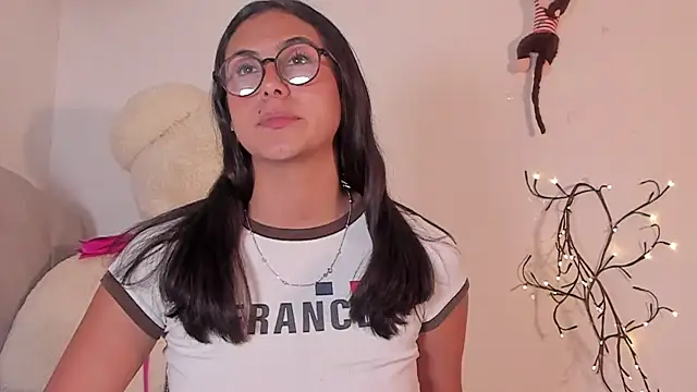 Chatroom XXX en direct de SarahCute14