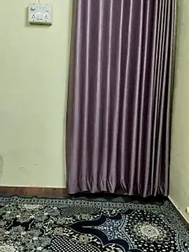 RatiprivateMuse's Webcam Show