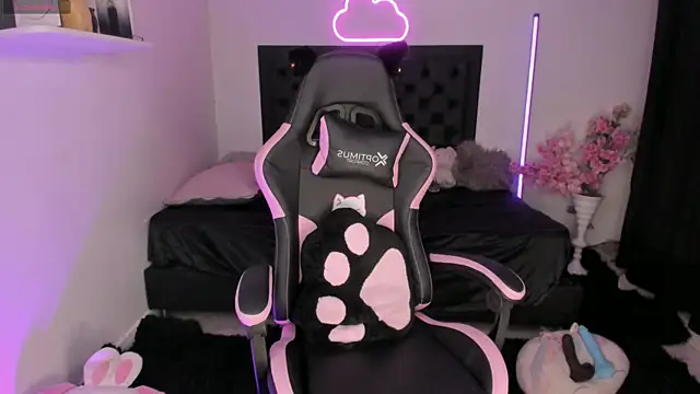 Živý XXX chat sarastorme