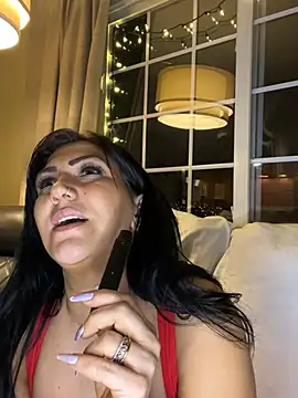 LittleMissEeve Chat XXX in diretta