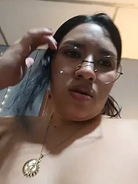 Danelyhit 라이브 XXX 채팅