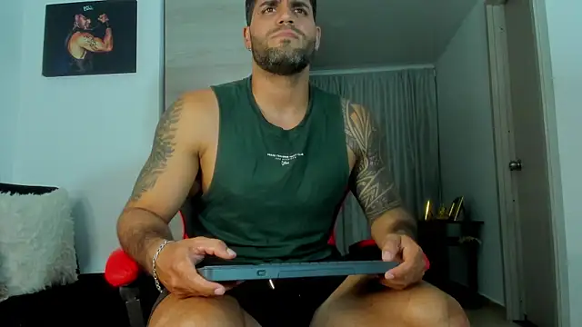 SamirHazard97 Adlı Modelin Web Kamerası Şovu