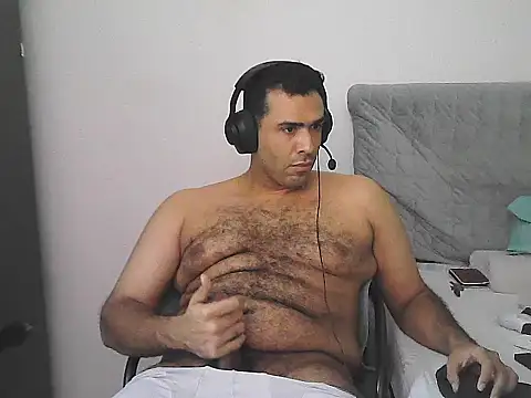 IronSideBearn Live XXX chat