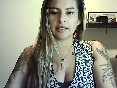Valery__Rouse_'s Live XXX Chat