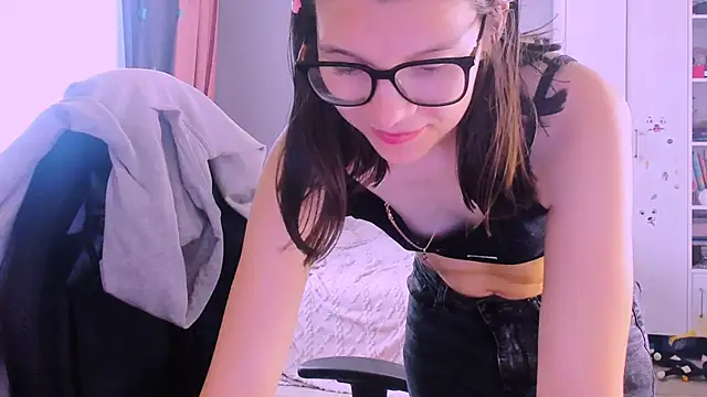 MollyLollipop's Live XXX Chat