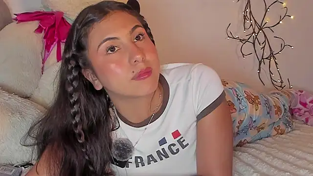 Czat XXX na żywo – SarahCute14