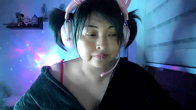 Онлайн чат XXX Shaddycute_