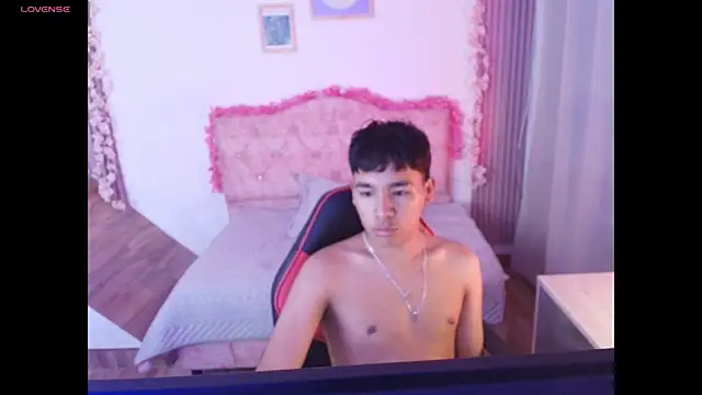 noa_hot69 Webcam show