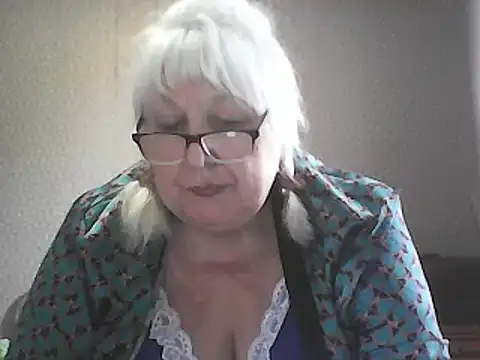 Alexia64231's Live XXX Chat
