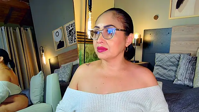 Madissononee 라이브 XXX 채팅