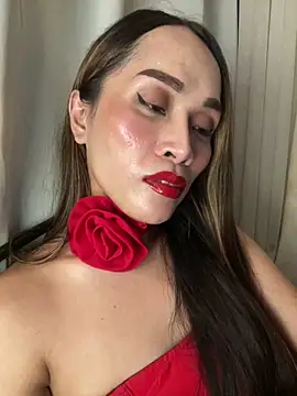 RomanticPearlTS Adlı Modelin Canlı XXX Sohbeti