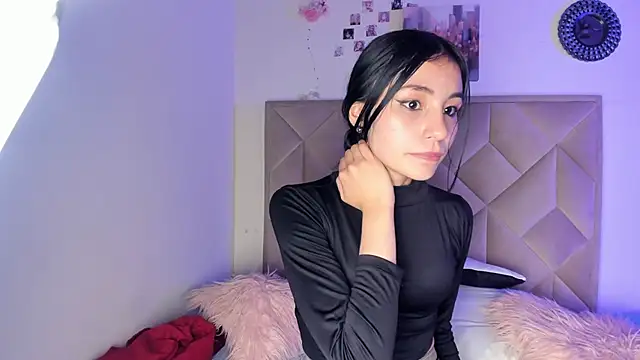 Chloe_Miller_2's Live XXX Chat