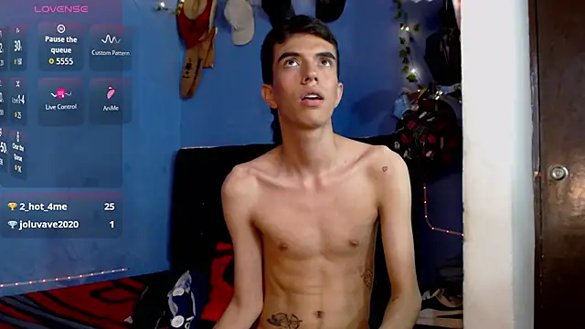 Chat XXX en directo de Juan_Gomezz26