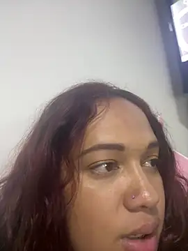 saramichell445734's Live XXX Chat