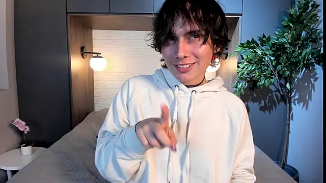 Chatroom XXX en direct de Brunodeluca_