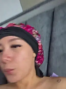 Chatroom XXX en direct de alaia_princess