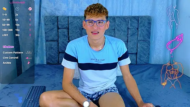NicolasTorrez Webcam-Show