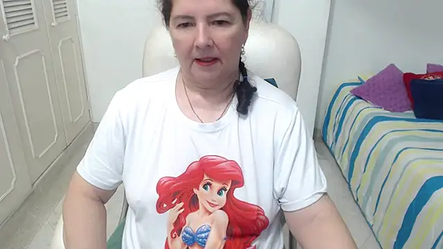 XXX chat uživo modela leonela_69