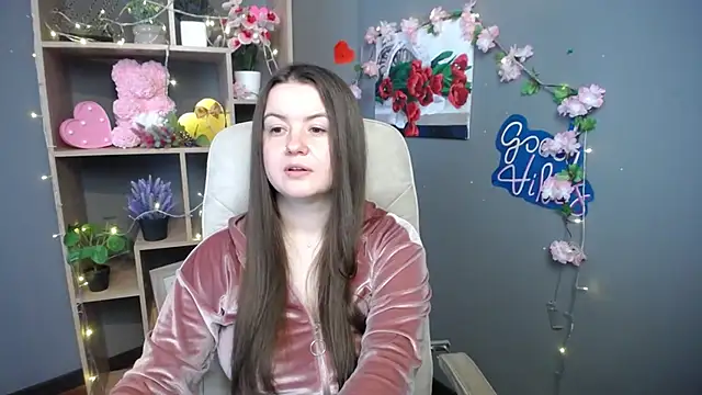 Chatroom XXX en direct de MavkaCute