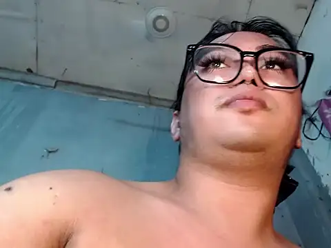 Asianblk_barbiedoll Pertunjukan Webcam