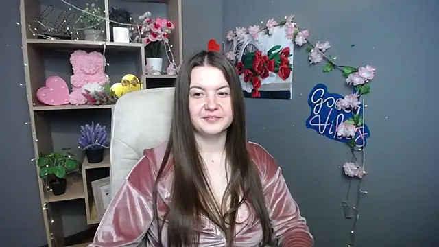 MavkaCute: απευθείας συνομιλία ΧΧΧ