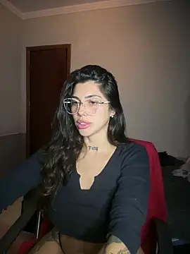tiphanyari's Live XXX Chat