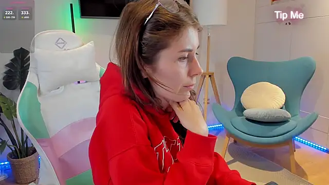 Hailey_Green Chat XXX in diretta
