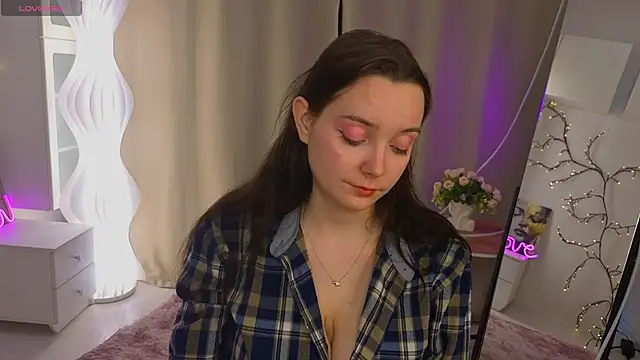 Chat XXX ao vivo de KaraNeagle