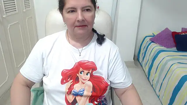 Онлайн чат XXX leonela_69