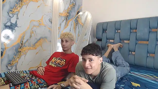 Chatroom XXX en direct de YOUNG_BOYS_HELL