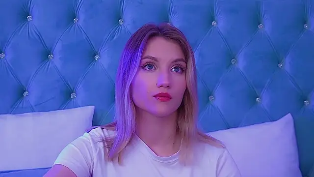 دردشة StacyEvances الجنسية المباشرة