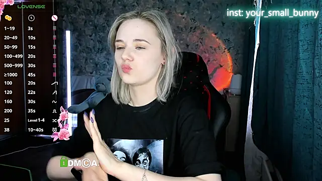 Your_small_bunny Chat XXX in diretta